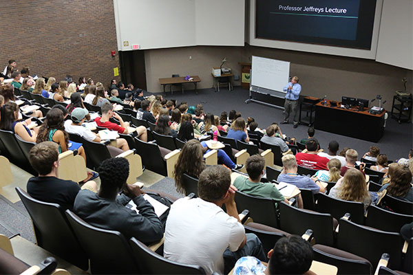 UWGB College lecture class