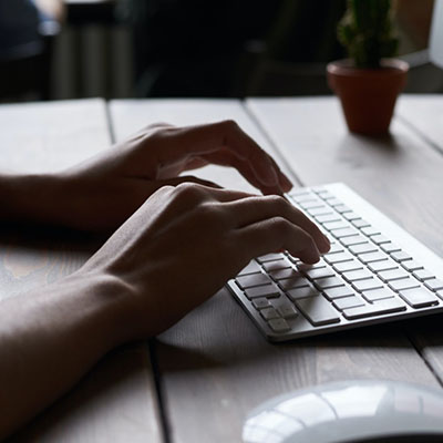 Hands on wireless keyboard