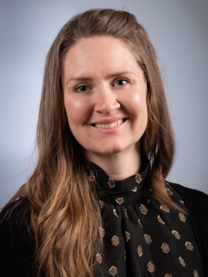 portrait of Patti Schevers