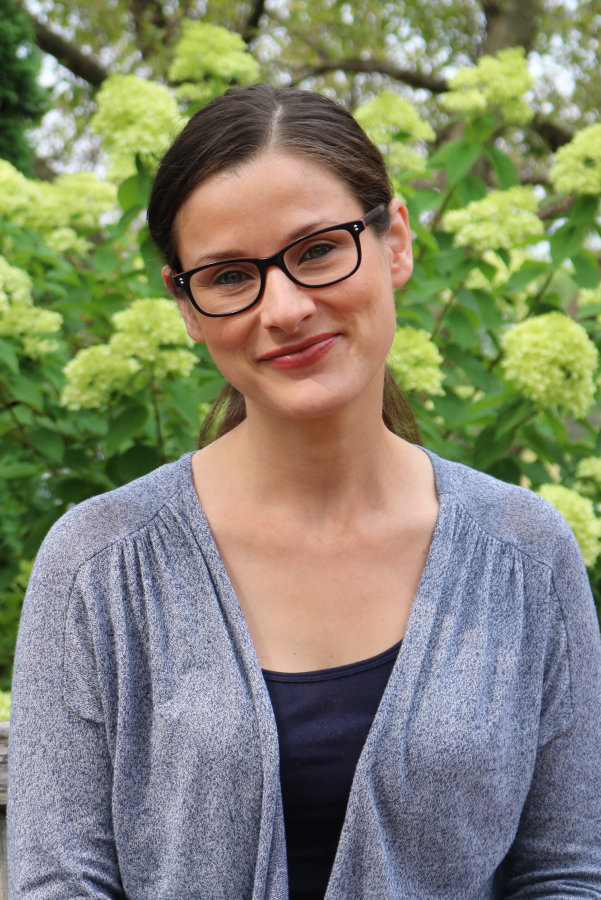 Image of Elena Sherr