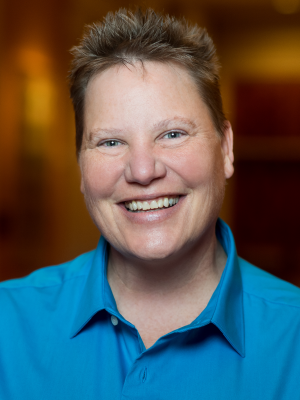 instructor Lisa Koenecke