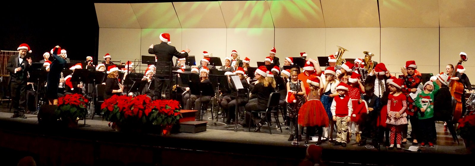 Lakeshore Wind Ensemble “Festival of Christmas”