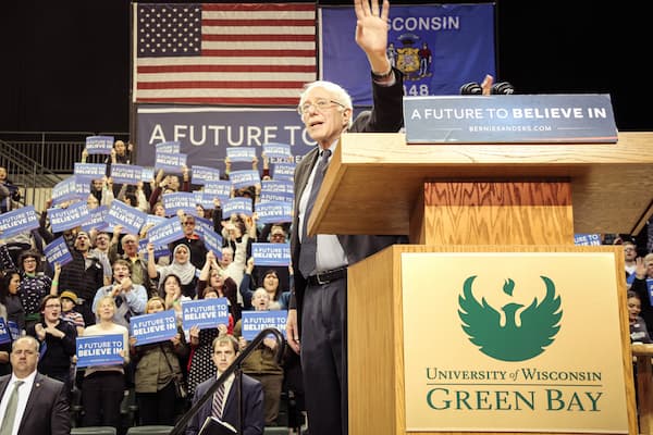 Bernie Sanders holds rally at The University of Green Bay