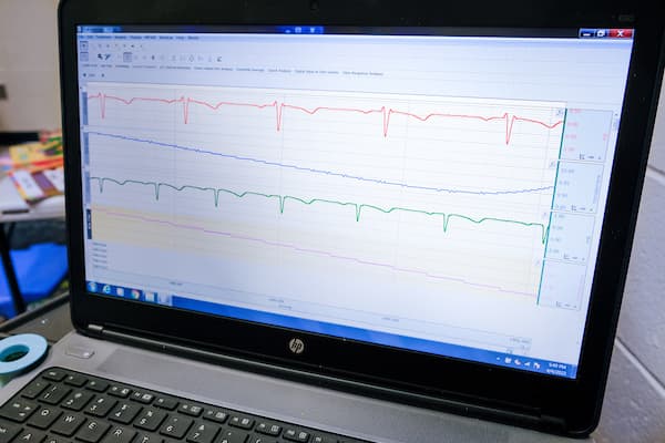 UWGB Psychology neuroscience eeg reading on a computer screen