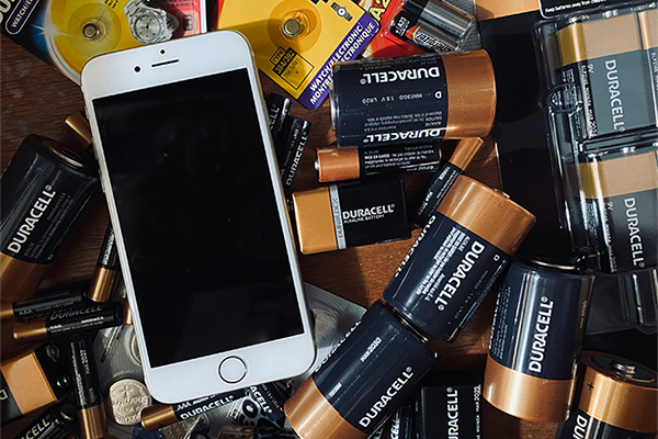 iPhone and battery recycling