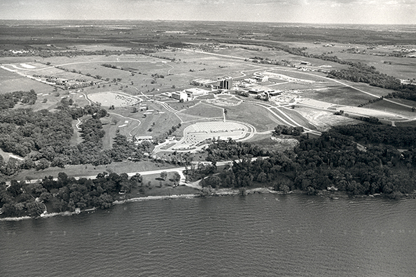 1970s aerial view of the UW-Green Bay campus