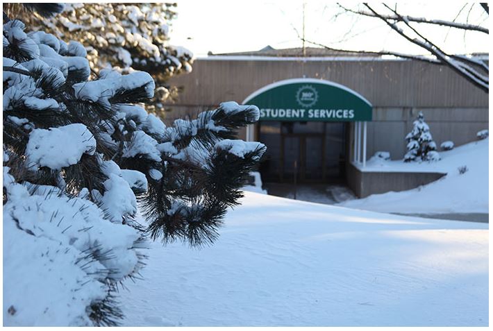 uwgb student services building