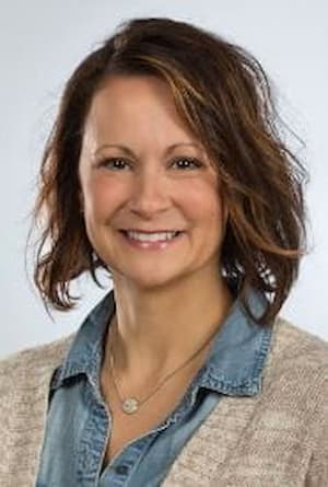 Deanne Kusserow Academic Advisor