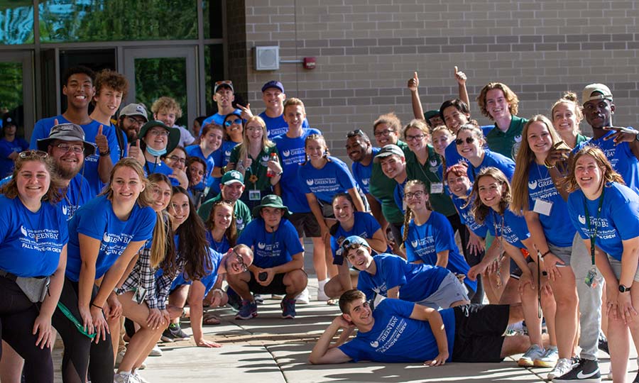 Sept 2022 Group photo of UWGB resident mentors