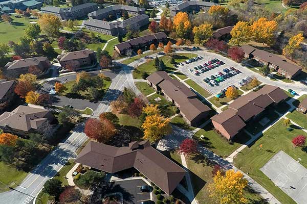 Aerial view of UW-Green Bay housing