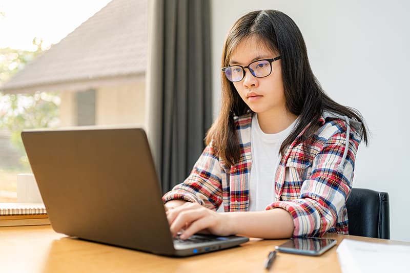 Image of Asian student studying