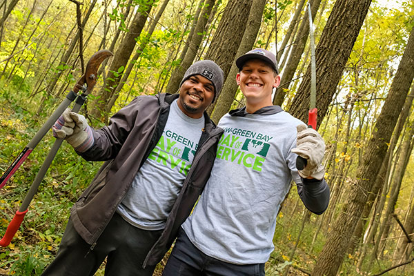 People volunteering at UWGB Day of Service