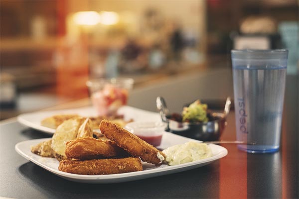 UW-Green Bay Dining Cloud Commons, all you care to eat facility