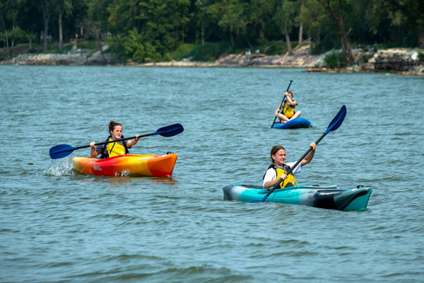 Students kayaking near campus