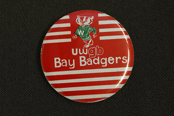 Vintage UWGB Bay Badgers pin-back button