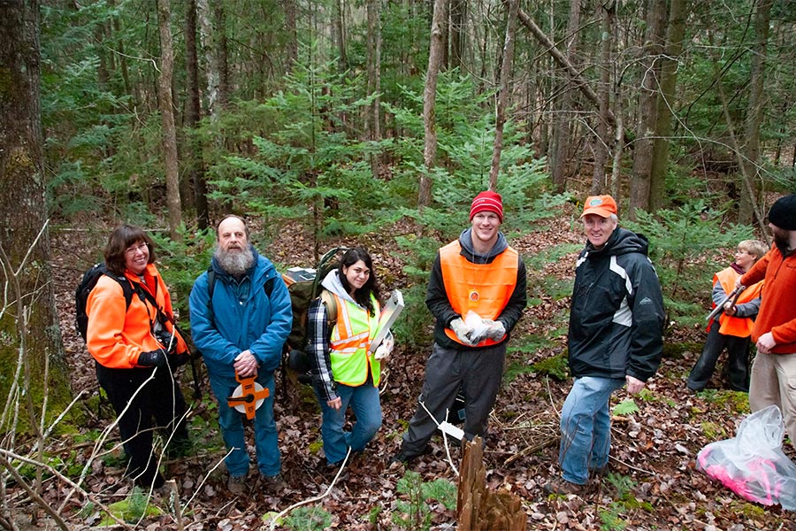 Group in UWGB Wabikon Forest Study