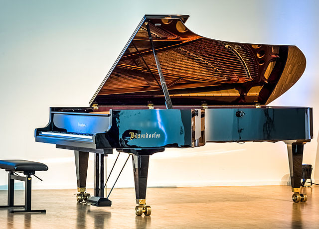 image of a grand piano