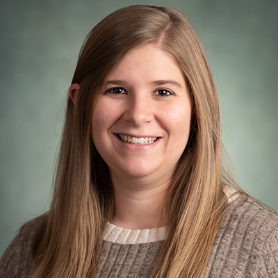 Headshot of UWGB Admissions Counselor, Michelle Ferry.