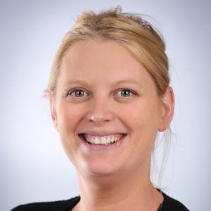 Amanda Wildenberg, Dean Assistant