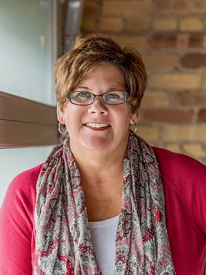 instructor Michelle Dejno