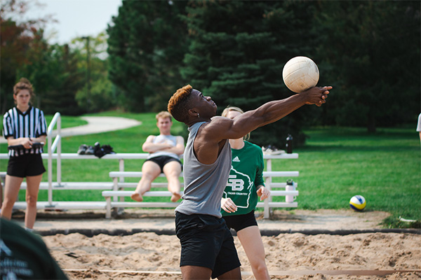 UWGB sand vollebyall intramural sports