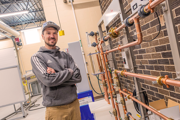 adult engineering student in engineering lab
