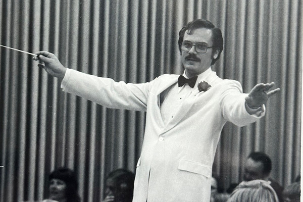 Historic photo of Arendt conducting