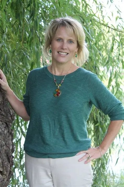 Sara Shaver, LMFT