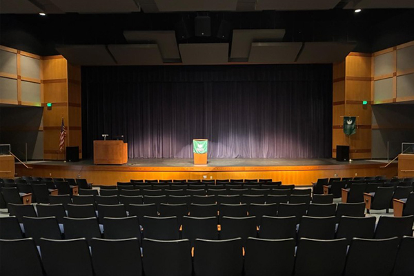 Manitowoc University Theatre