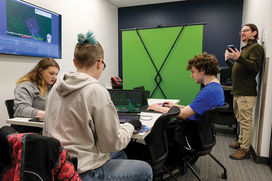 Students learn how to live stream a gaming session