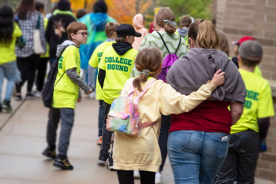 Phuture Phoenix group walking on UW-Green Bay campus